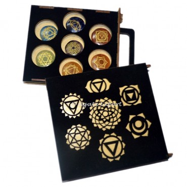 7 Chakra Engraved Set With Chakra Carry Box